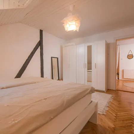 Apartment Kuki *
