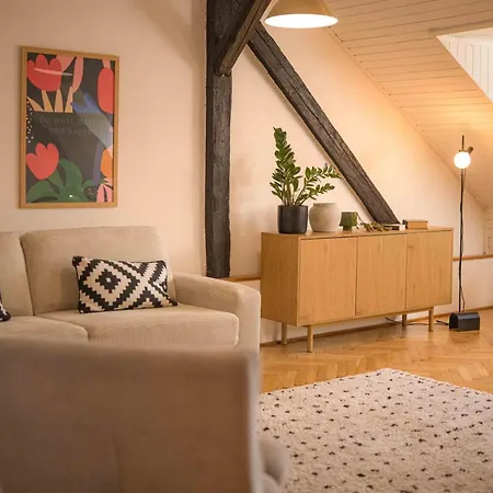 Kuki Apartment